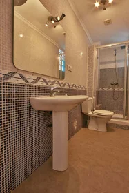 Privatzimmer in der Avinguda del Cardenal Benlloch, 76, 46021 València, Valencia, Spain, bild 23 von 23