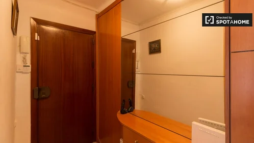 Chambre privée à Avinguda de Can Serra, image 12 de 19