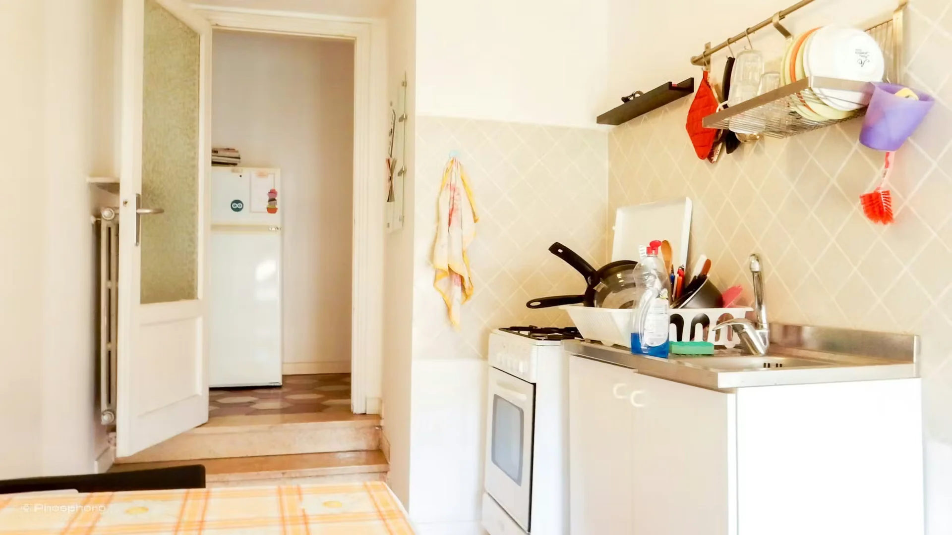 Economical student room with convenient location in 