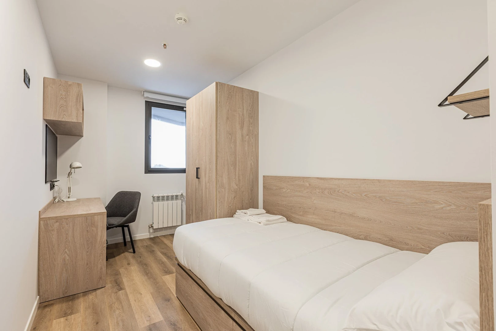 Chambre à louer dans un appartement en colocation à Santander