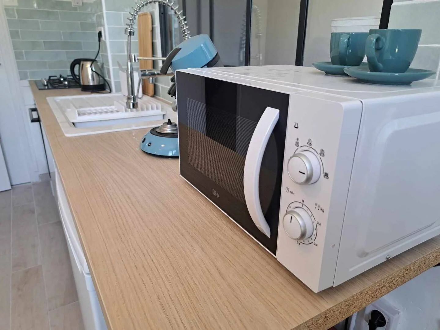 Economical student room with convenient location in 
