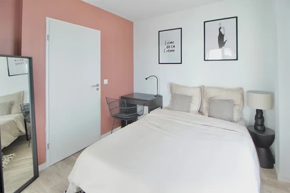 Günstiges Privatzimmer in Bordeaux