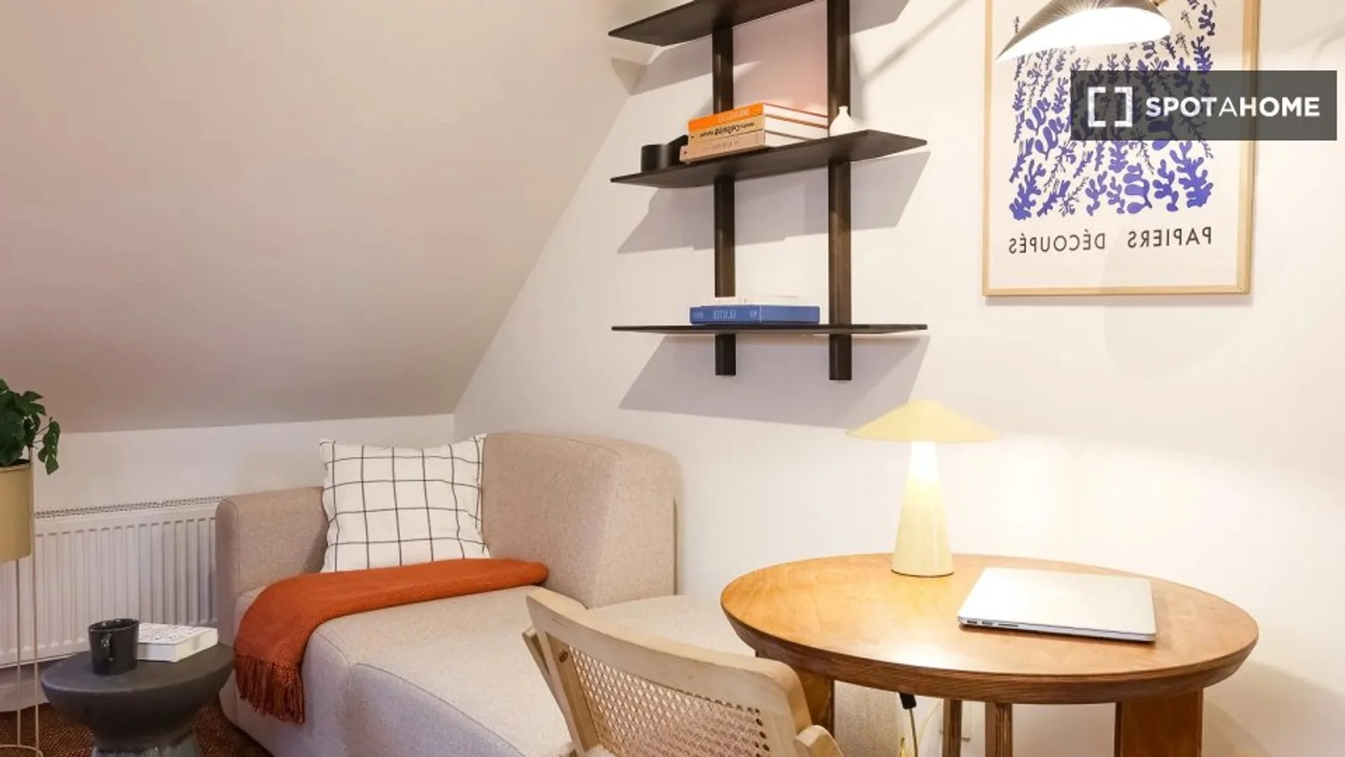 Abgeschlossenes Studio für Studenten im Zentrum von 