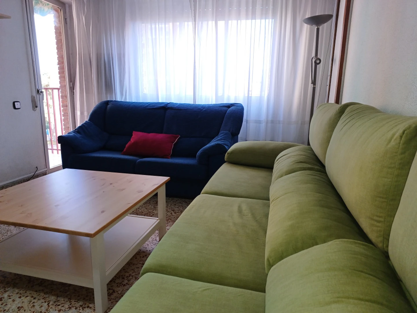 Cheap private room in Murcia