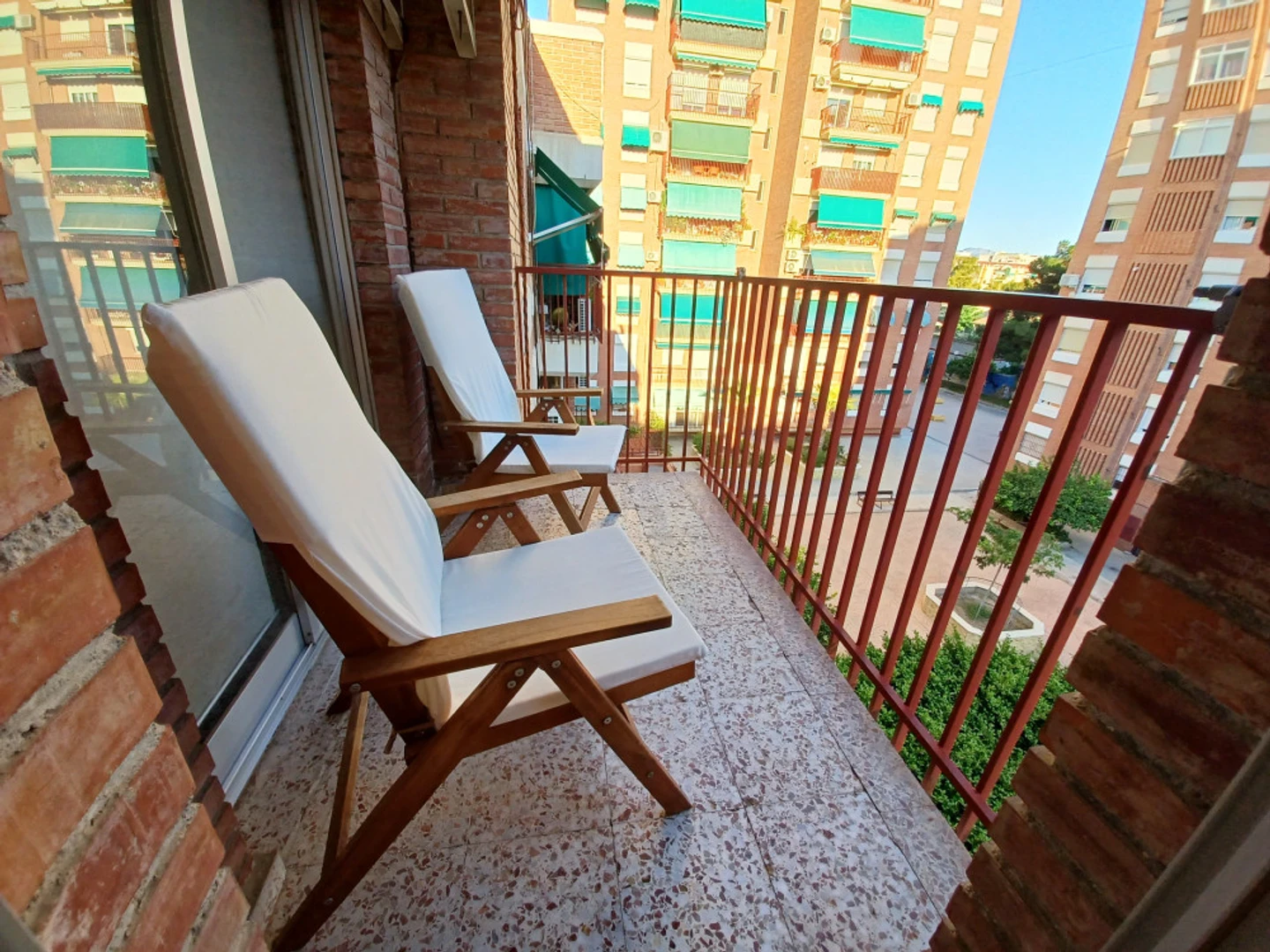 Renting rooms by the month in Murcia