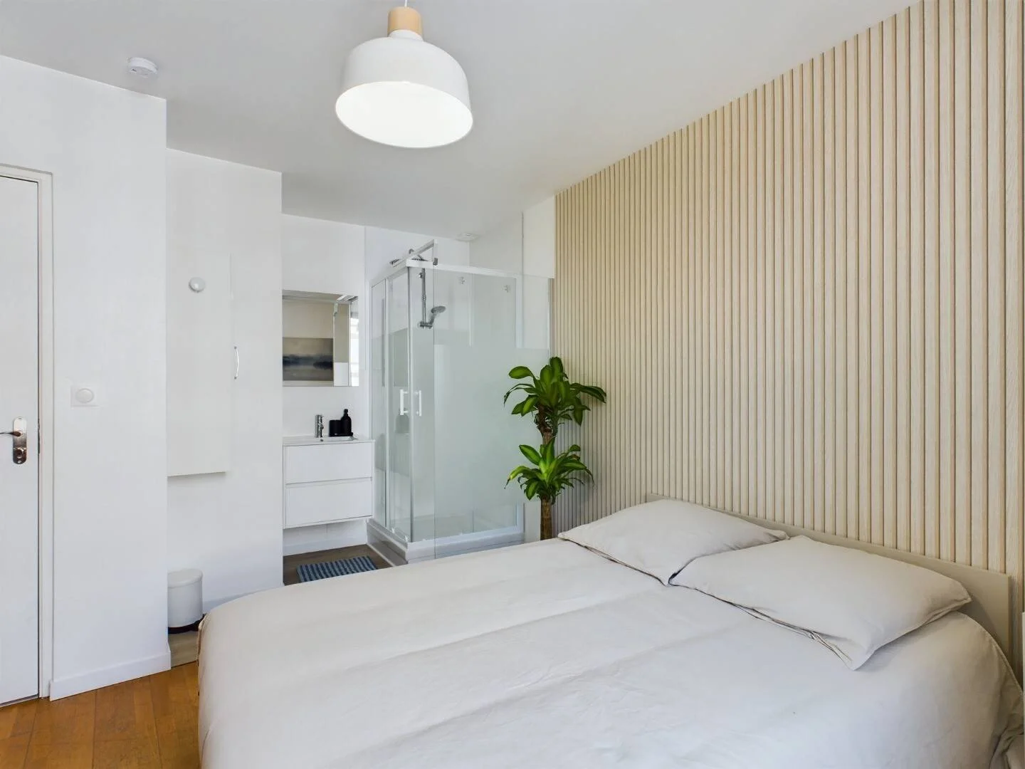 Habitación estudiantil económica con ubicación conveniente en 