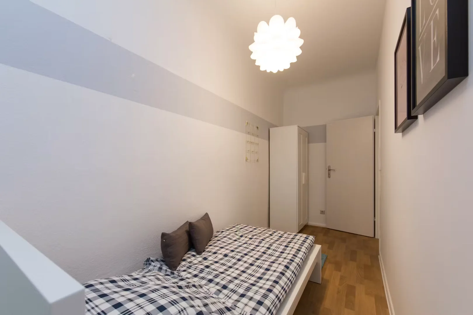 Preisgünstiges Studentenzimmer in günstiger Lage in