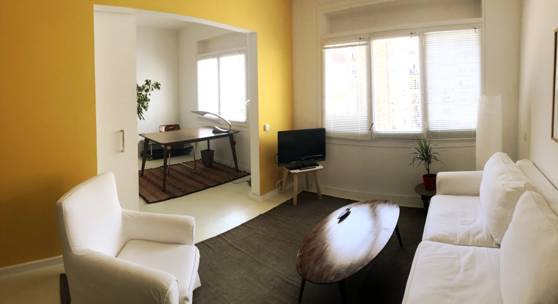 Apartamento moderno e brilhante em Barcelona