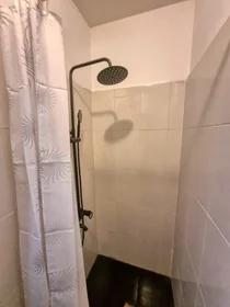 Habitación privada en ulitsa Budapeshta 80, imagen 7 de 20