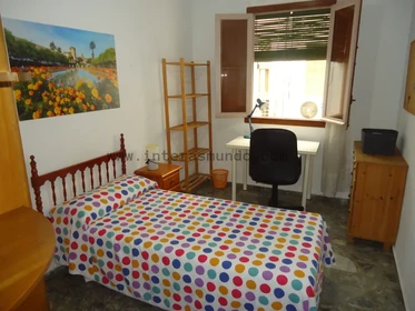 Quarto barato em Cordoba