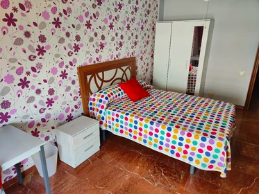 Habitación compartida con otro estudiante en Córdoba