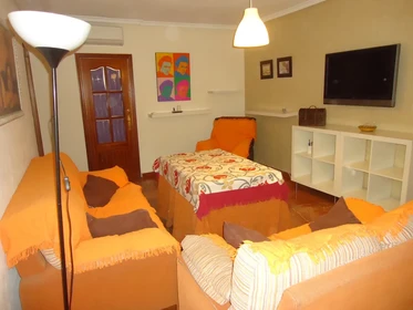 Shared room in 3-bedroom flat Córdoba