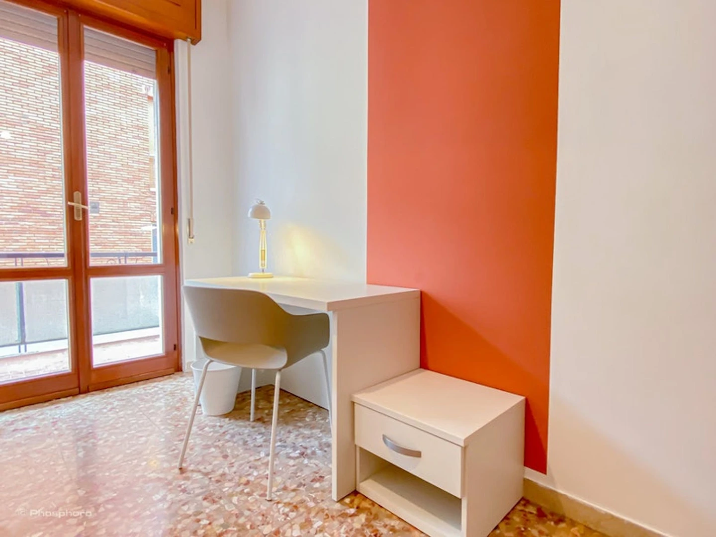 Renting rooms by the month in Verona