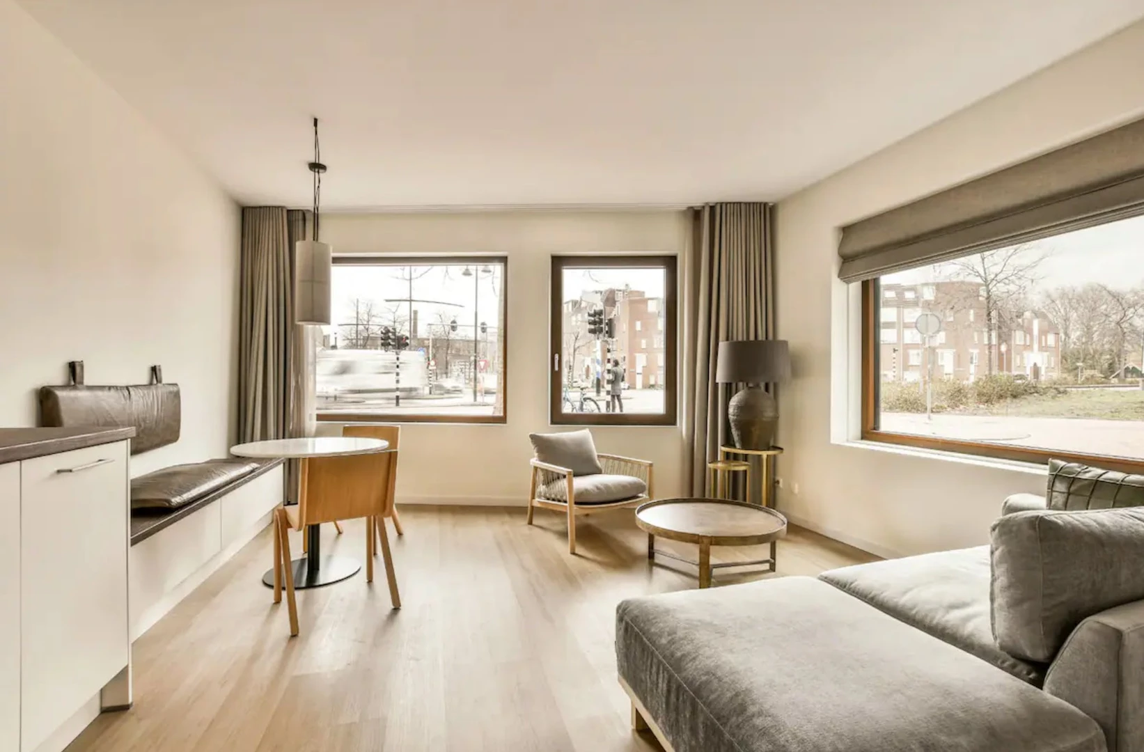 Apartamento moderno e brilhante em Delft