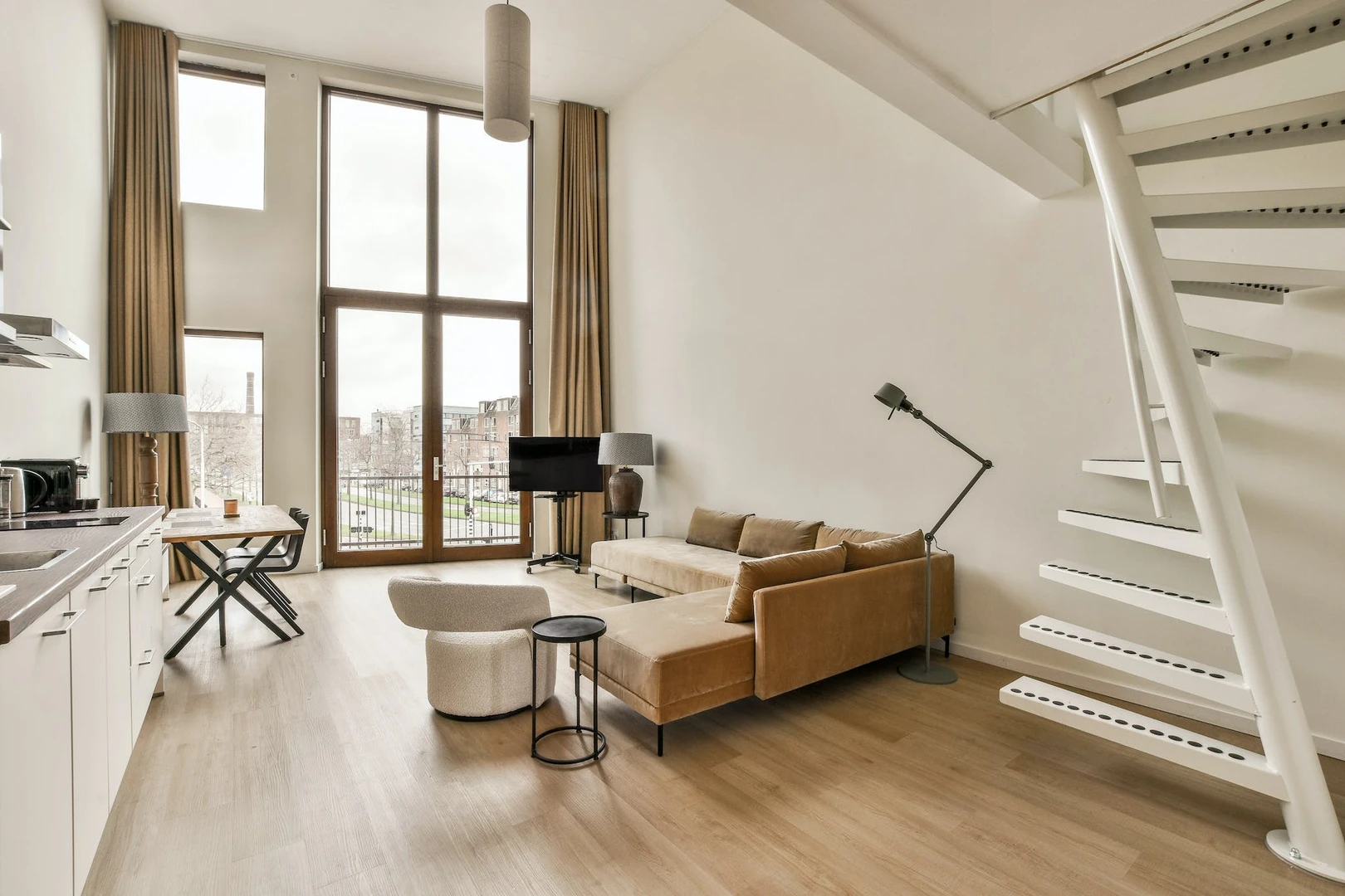 Modern and bright flat in Delft