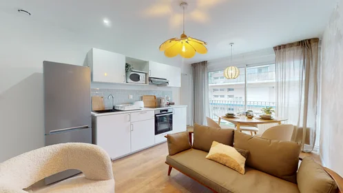 Chambre privée à 7 rue de l'abreuvoir, image 8 de 21