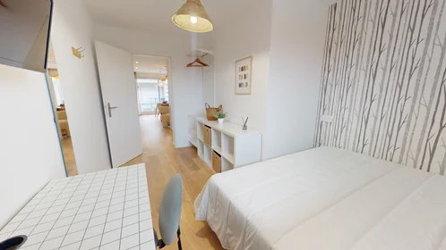 Chambre privée à 7 rue de l'abreuvoir, image 18 de 21