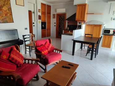 Appartamento intero in Via Brescia, San Leonardo, immagine 1 di 10