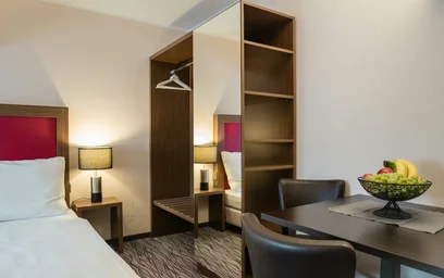 Entire apartment at Königsbrücker Landstraße, Klotzsche, image 3 of 6