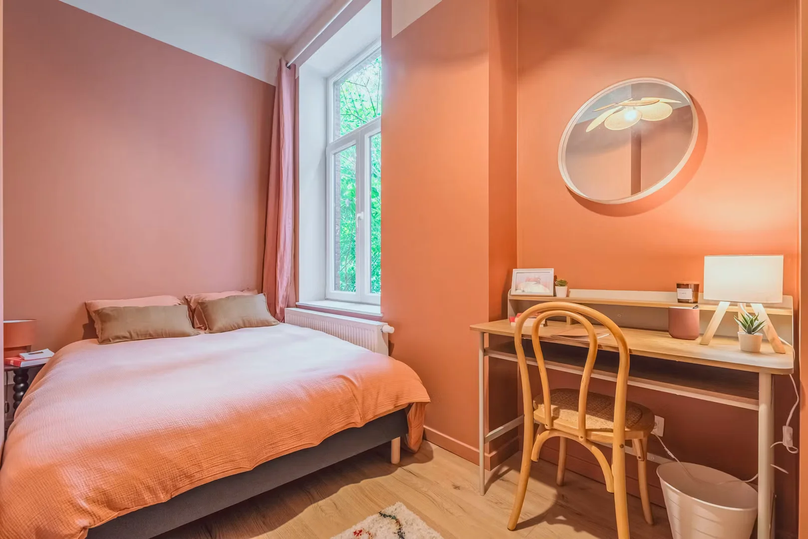 Room for rent in student apartment in , fully furnished