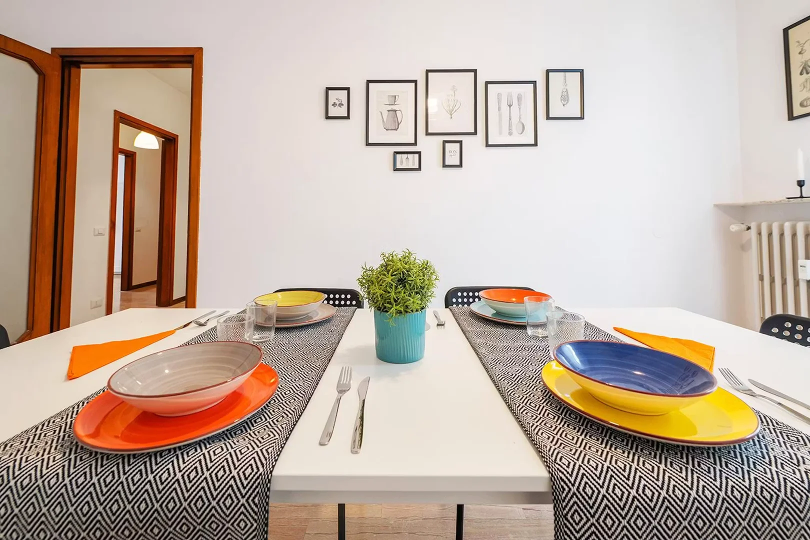 'de öğrenci dairesinde, tamamen mobilyalı kiralık oda
