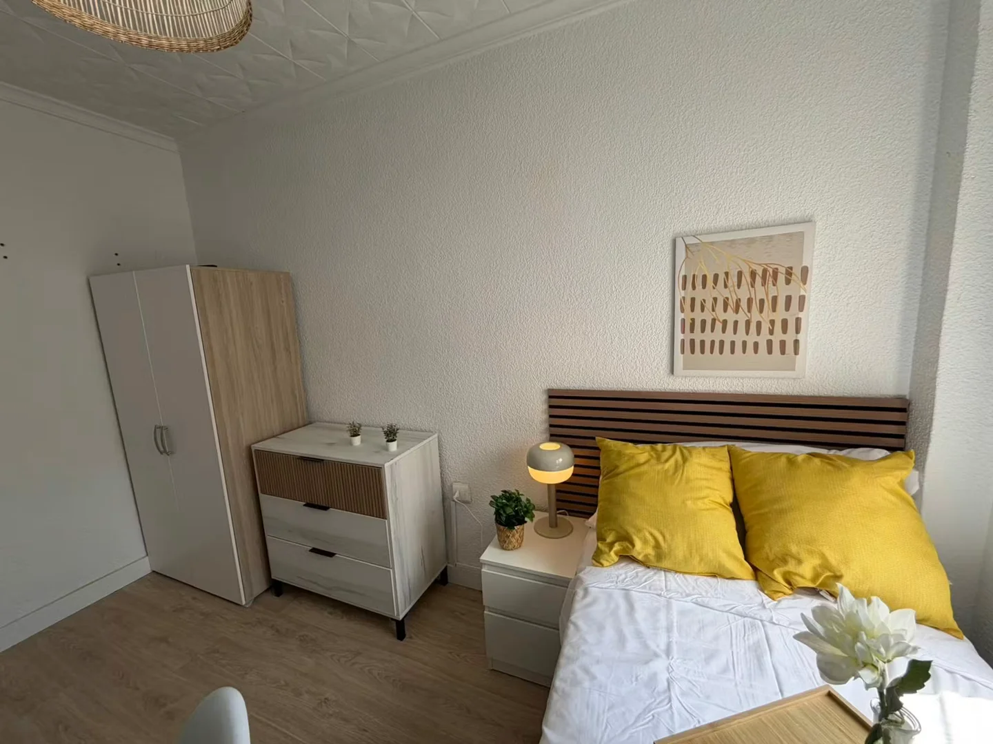 Habitación para estudiantes en  con modernas comodidades