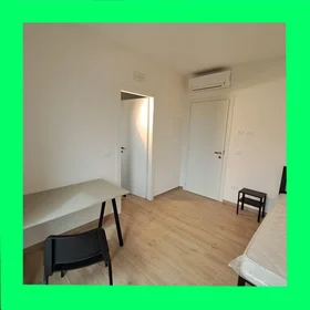 Private room at Via Giuseppe Garibaldi, , image 1 of 10