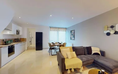 Chambre privée à 83 Rue Gaulthier de Rumilly, 80000 Amiens, France, image 12 de 16