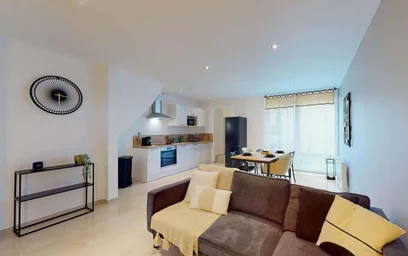 Chambre privée à 83 Rue Gaulthier de Rumilly, 80000 Amiens, France, image 9 de 16
