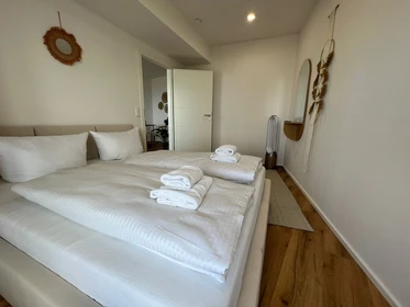 Quarto para alugar ao mês em Augsburg