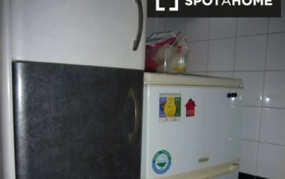 Quarto privado em C. Bermúdez de Castro, imagem 11 de 15