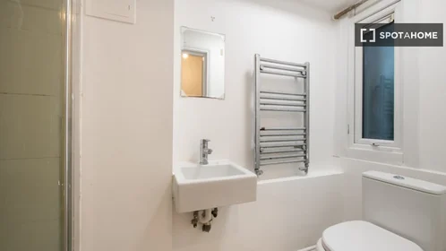 Private room at Badric Court, image 11 of 19