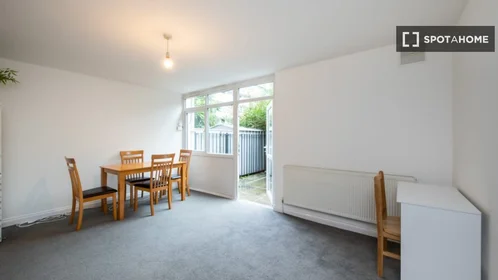 Private room at Badric Court, image 8 of 19