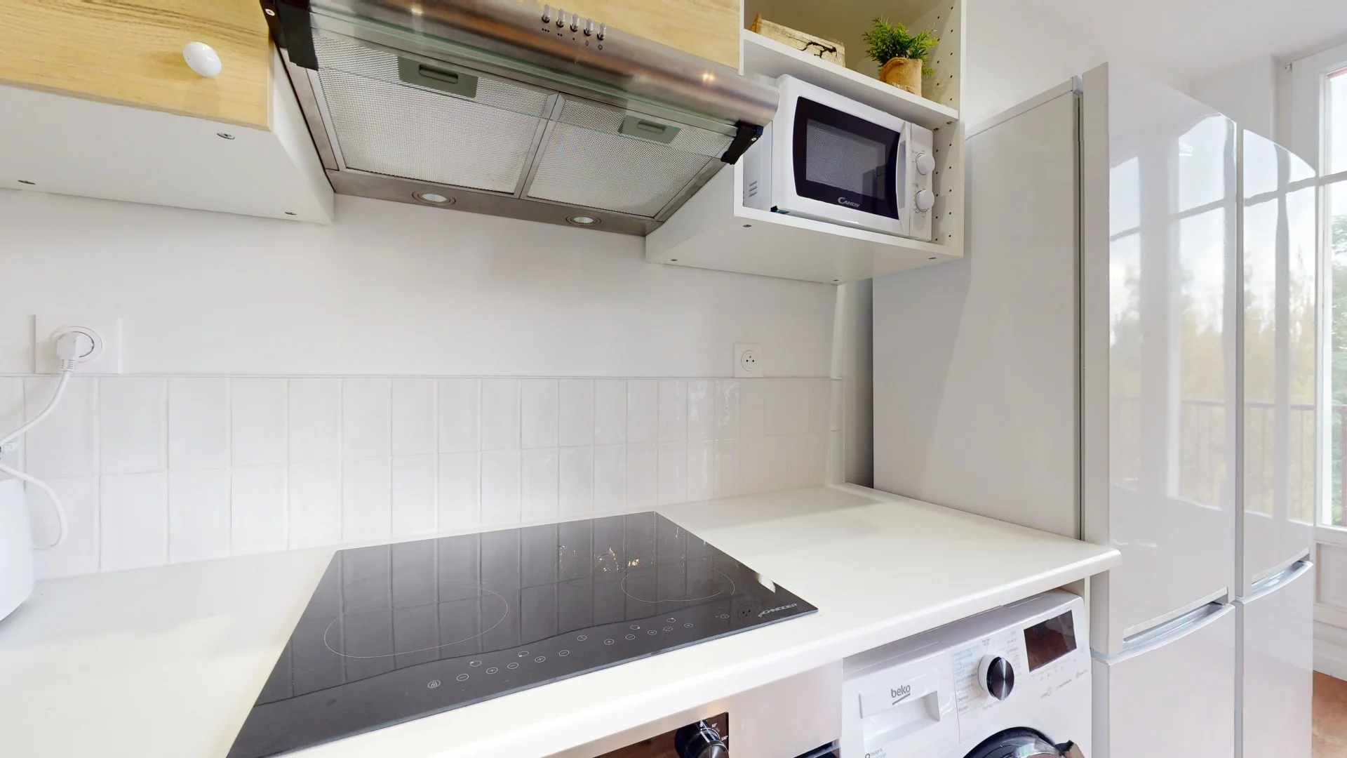 Habitación para estudiantes en  con área de estudio y facilidades compartidas