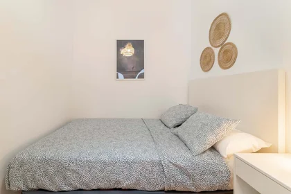 Chambre privée à Ronda de la Univ., 20, 08007 Barcelona, Spagna, image 1 de 15