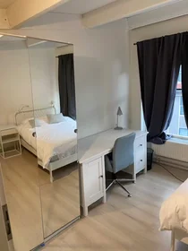 Stanza privata in Frederikstraat, Kralingen-Crooswijk, immagine 3 di 10