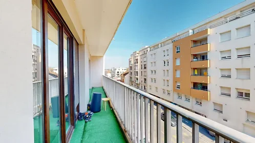 Private room at Rue du Chablais, , image 7 of 10