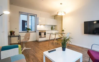 Apartamento inteiro em Bismarckstraße, Innenstadt, imagem 4 de 10
