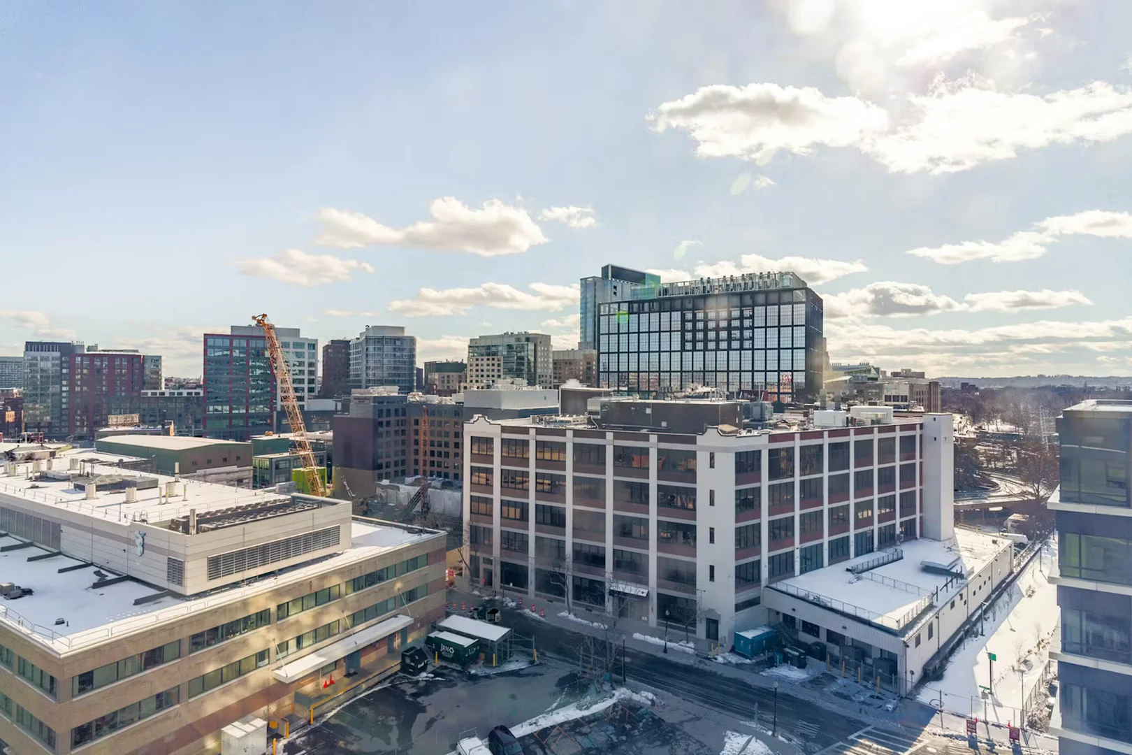 Beacon Street, Fenway–Kenmore