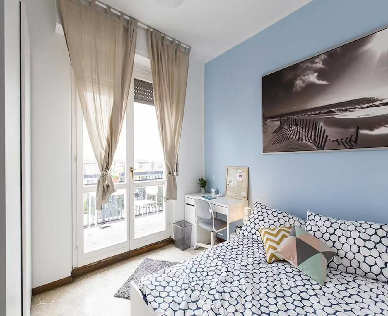 Chambre d'étudiant confortable et spacieuse dans 