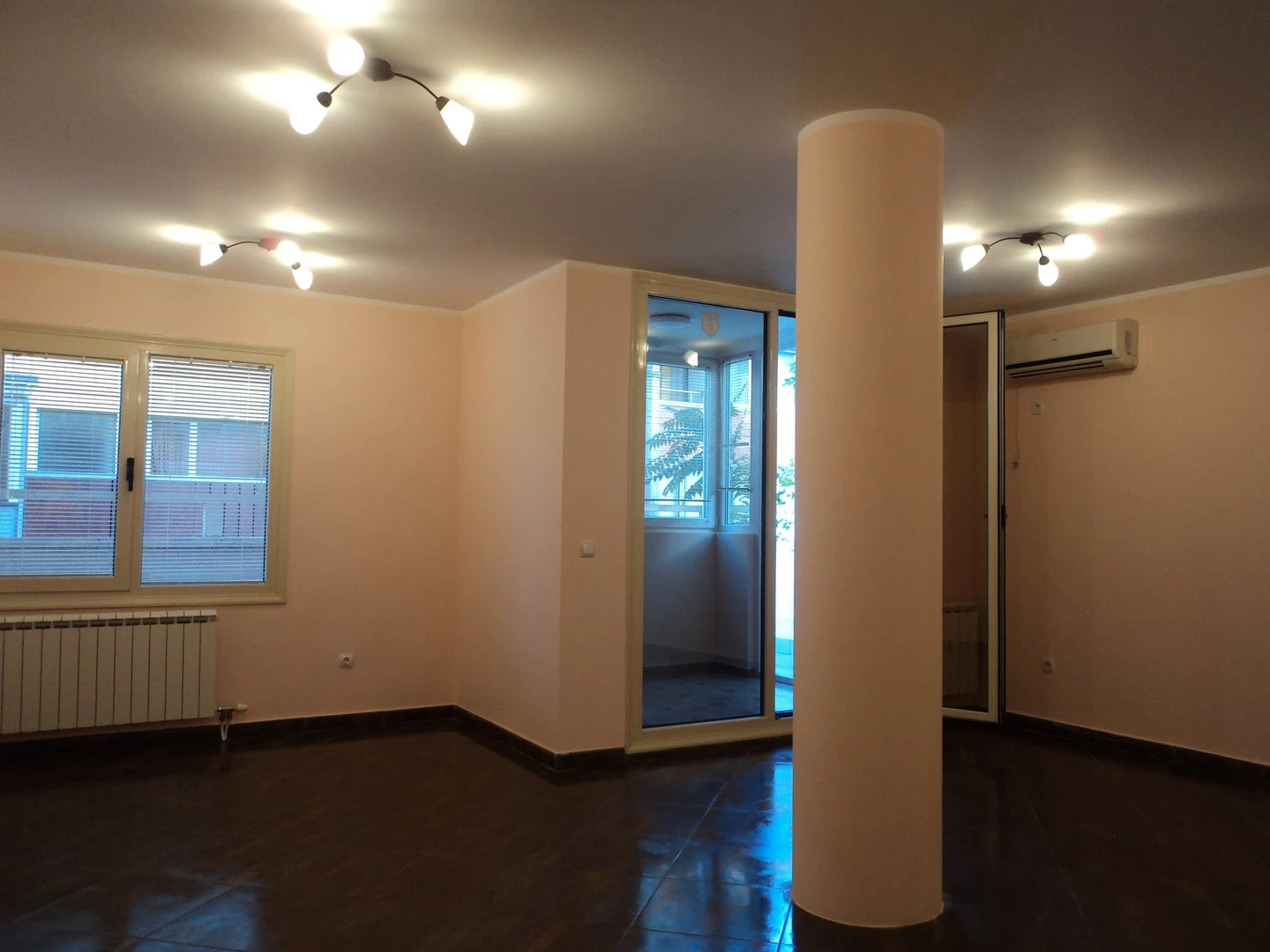Alojamiento de 2 dormitorios en Sofía
