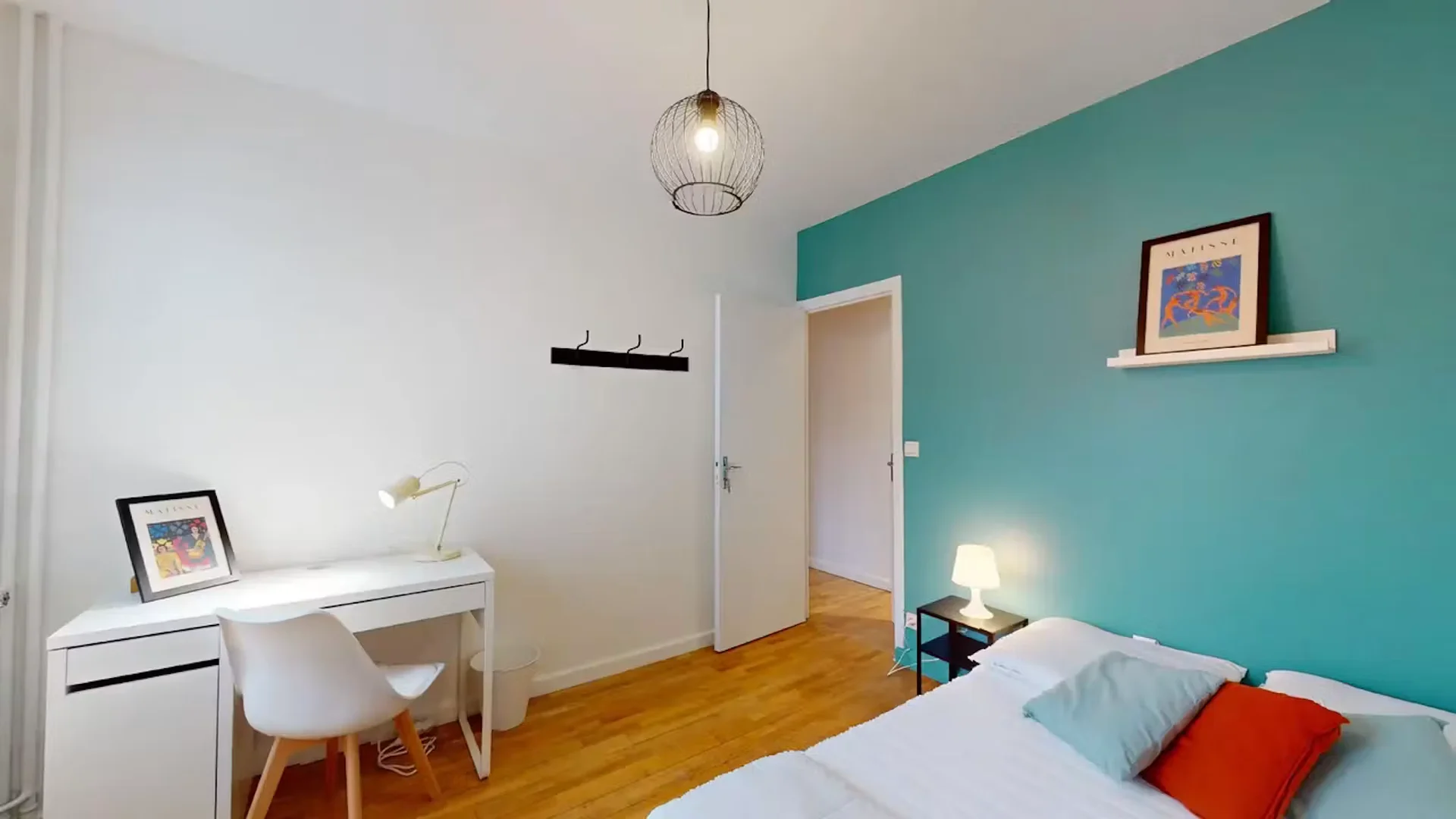 Habitación para estudiantes en  con modernas comodidades