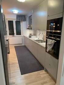Alojamiento con 3 habitaciones en Goteborg