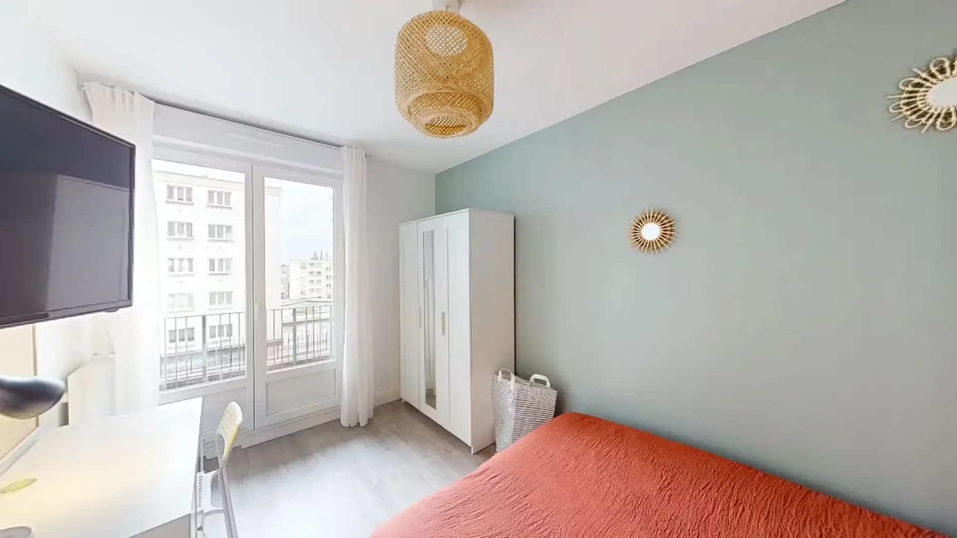 Habitación en apartamento estudiantil en alquiler en , completamente amueblado