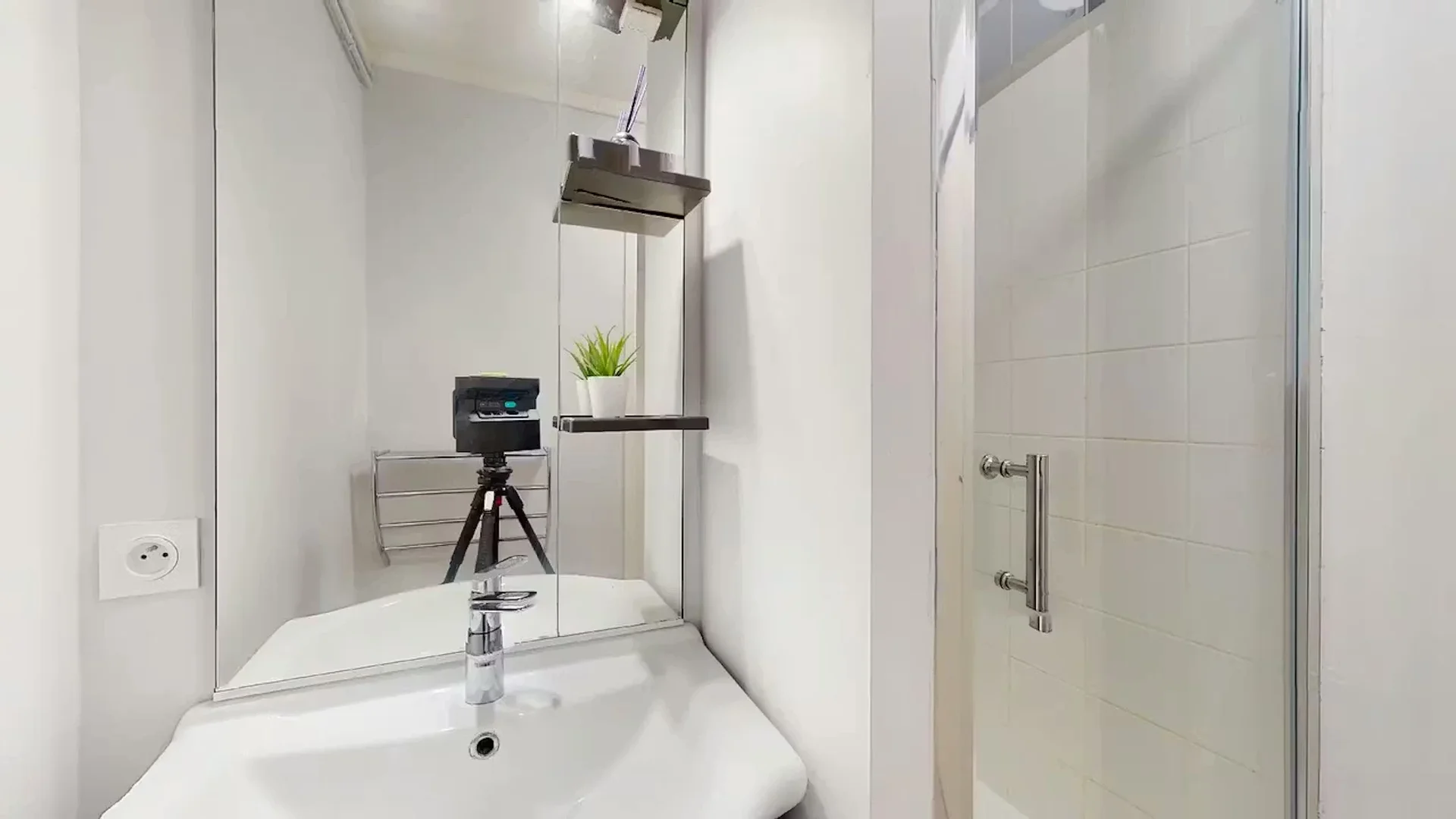 Chambre d'étudiant confortable et spacieuse dans
