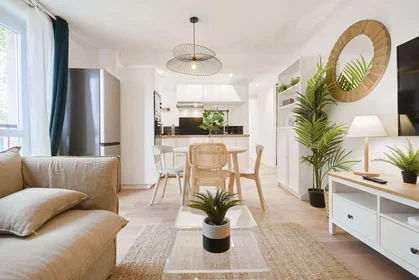 Privatzimmer in der 5 Pl. Sainte-Claire, 51100 Reims, France, bild 7 von 22