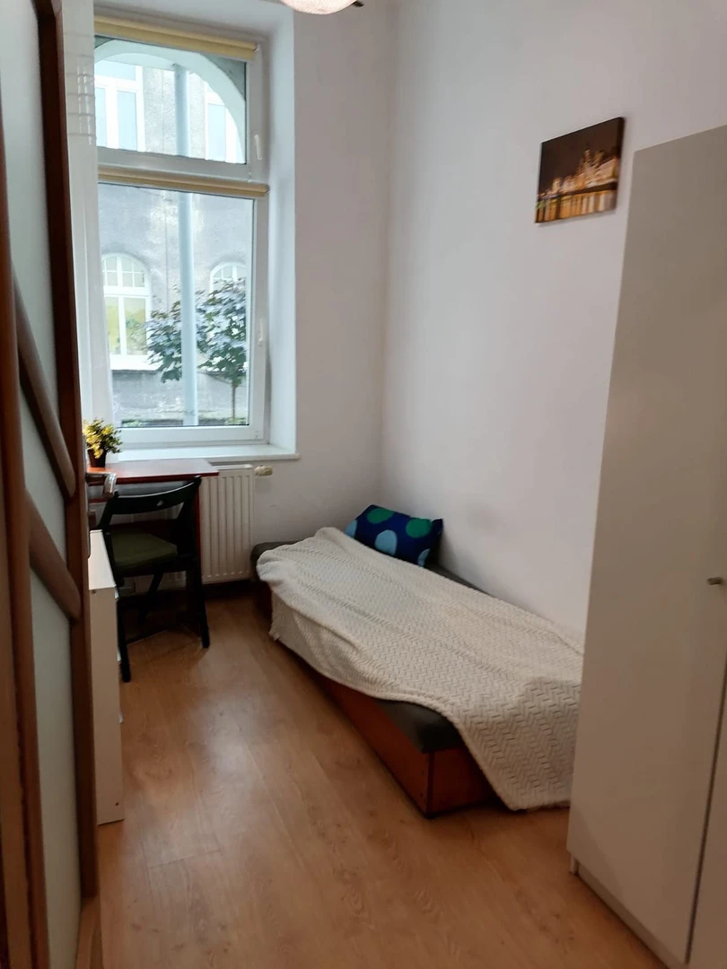 Gdańsk de ucuz özel oda