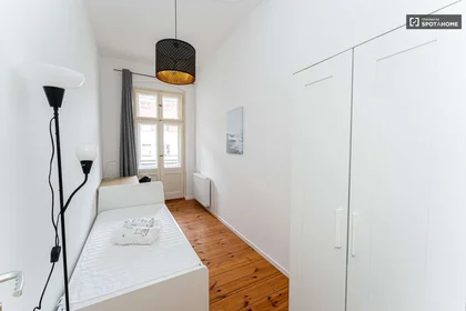 Monatliche Vermietung von Zimmern in {area}