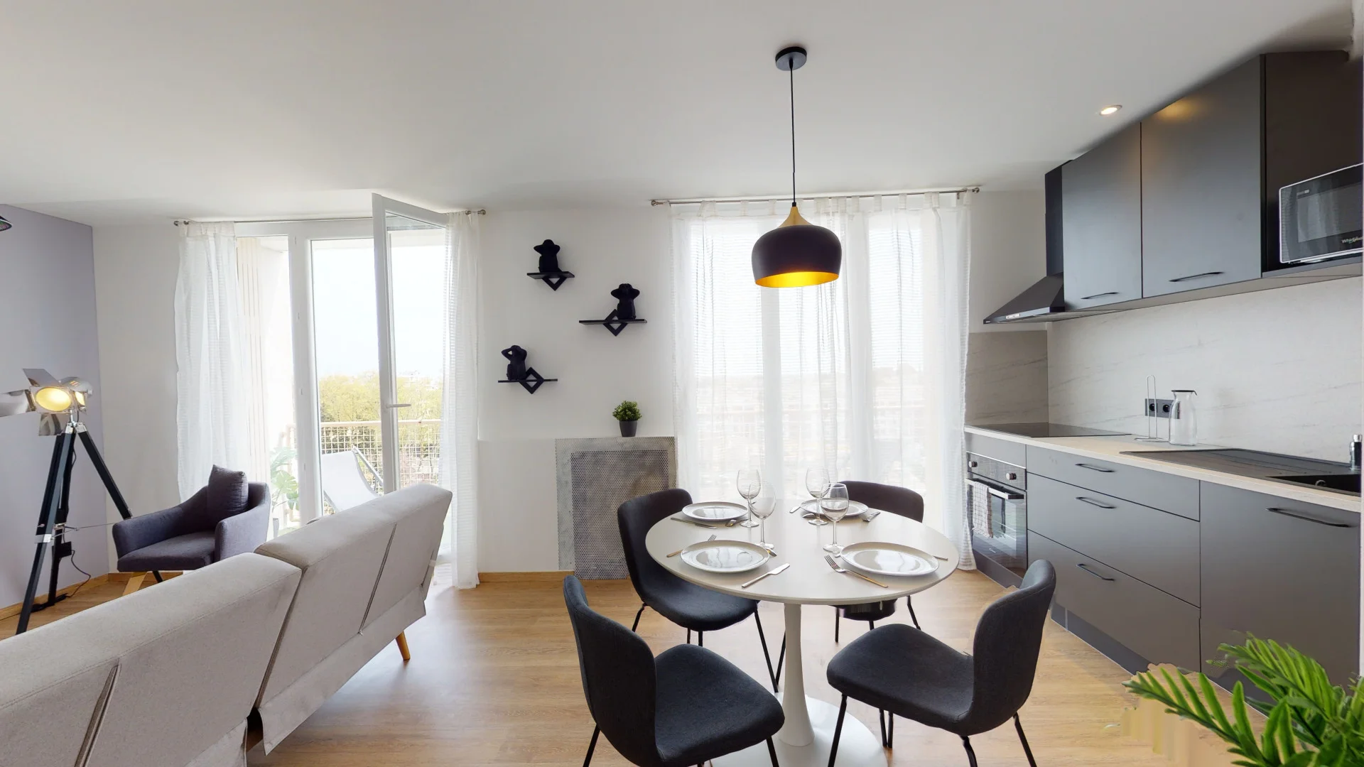 Budget-friendly student room close to campus in 