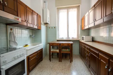 Alquiler de habitación en piso compartido en Verona